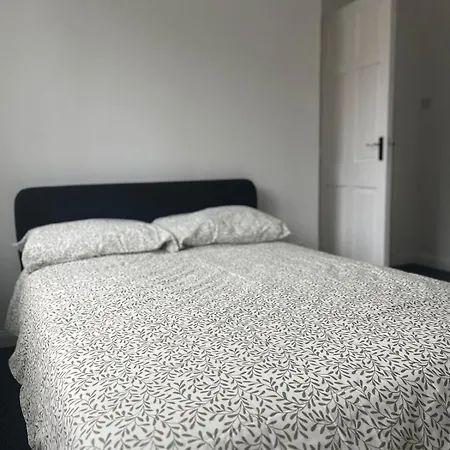 Nxt Rock, Palace 公寓 卡舍尔