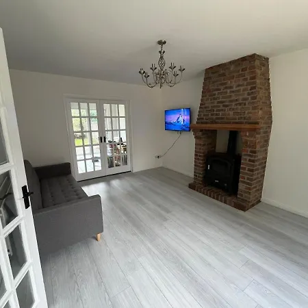 Nxt Rock, Palace 卡舍尔