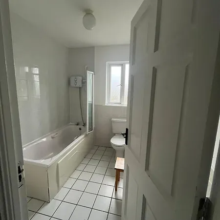 Nxt Rock, Palace 公寓