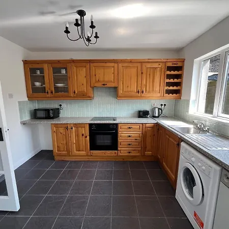 Nxt Rock, Palace 公寓 *