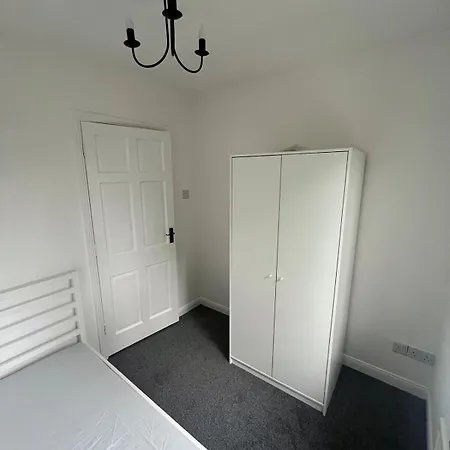 Nxt Rock, Palace 公寓 卡舍尔