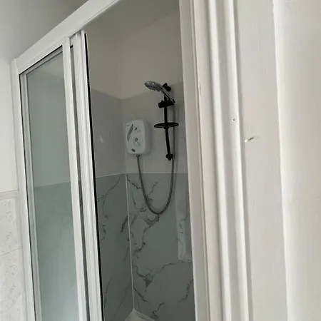 Nxt Rock, Palace 公寓 卡舍尔